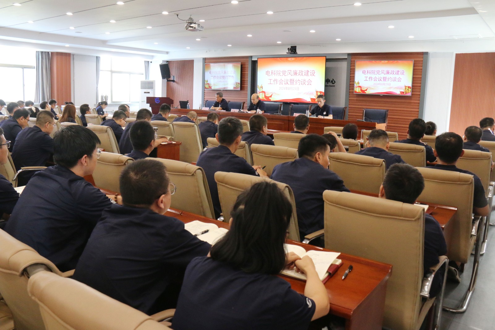 IMG_91951.jpg IMG_91951.jpg